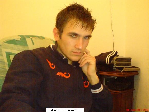 l.ionut11 aici va puteti lasa poza si id-ul vostru de messenger ...