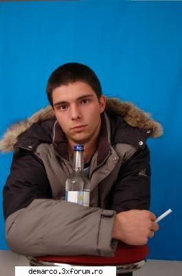 chias asta`i id`u , fara vrajala aici va puteti lasa poza si id-ul vostru de messenger ...