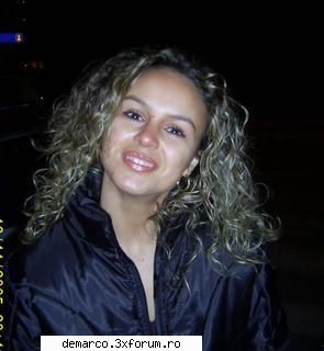 aici va puteti lasa poza si id-ul vostru de messenger ...