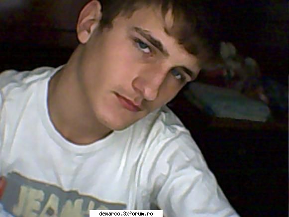 1. grosu_mas 
2. aici va puteti lasa poza si id-ul vostru de messenger ...