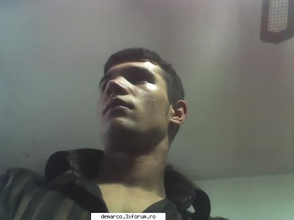 aici va puteti lasa poza si id-ul vostru de messenger ...